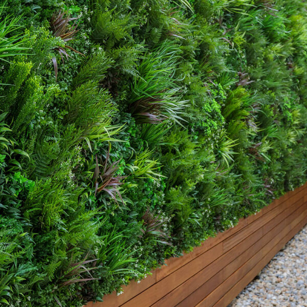 LazyLawn Lush green wall