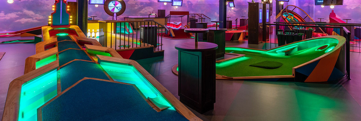 CRAZY GOLF FLOORING